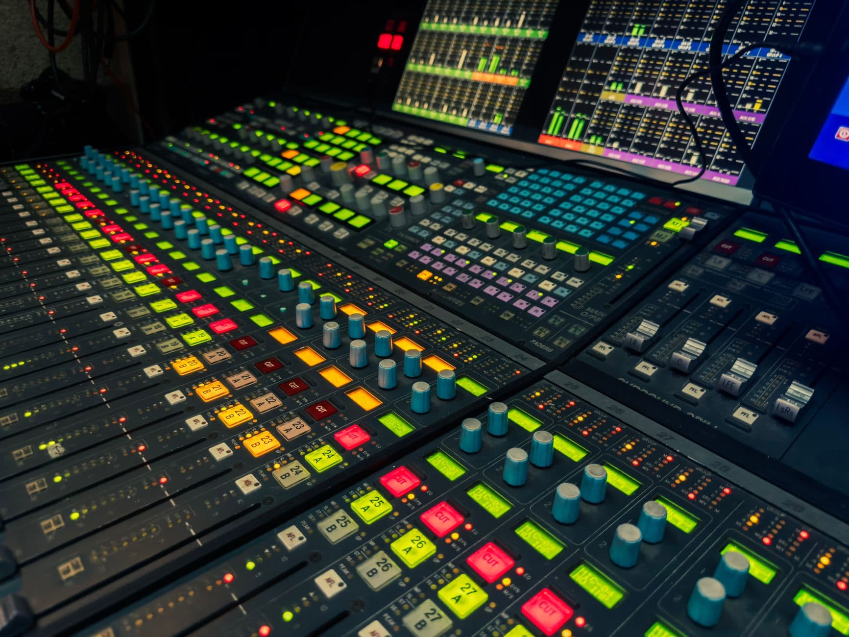 Bridging Education, Studio Craft, and Industry Realities in Modern Music Production